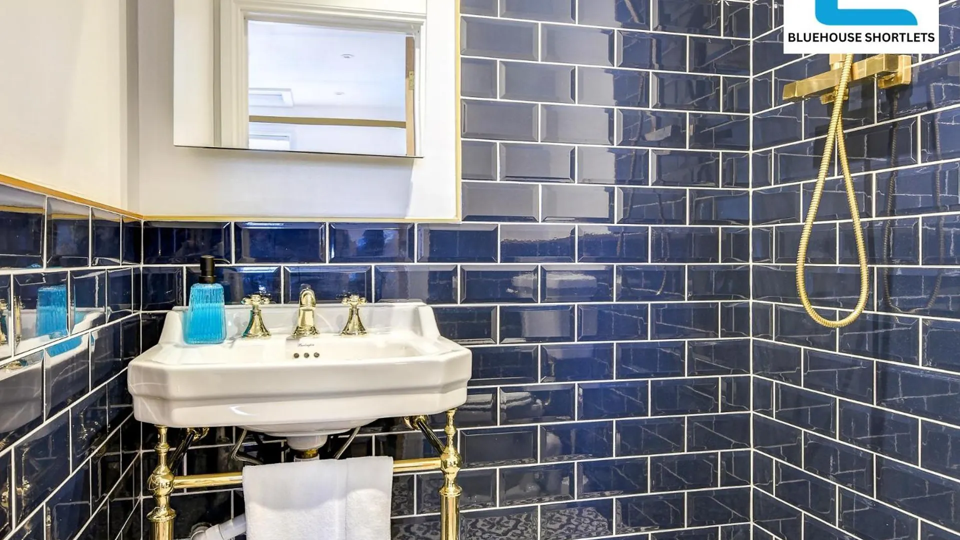 Ideal Weekly And Short Stay With Seaview In Brighton By Bluehouse Shortlets Apartment